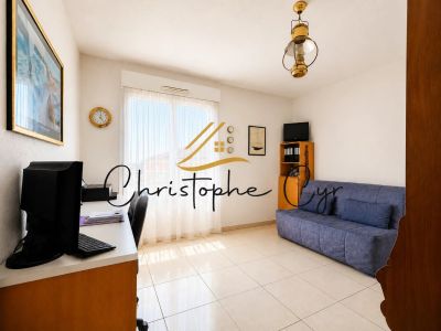 Fréjus 83600 – Appartement