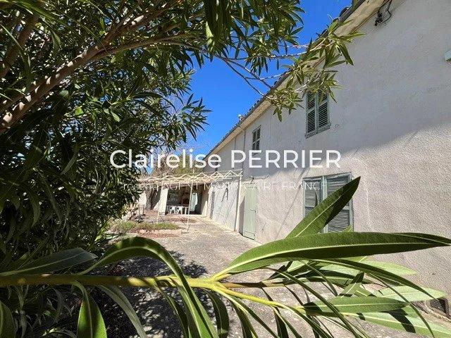Propriété 101 m²