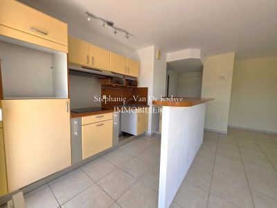 Vente Appartement Fréjus - Réf. 12976   - Mandataire immobilier Stéphanie Van De Kadsye - image 4