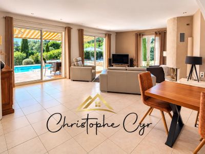 Vente Villa Saint-Raphaël - Réf. 13374  - Mandataire immobilier Christophe Cyr - image 5