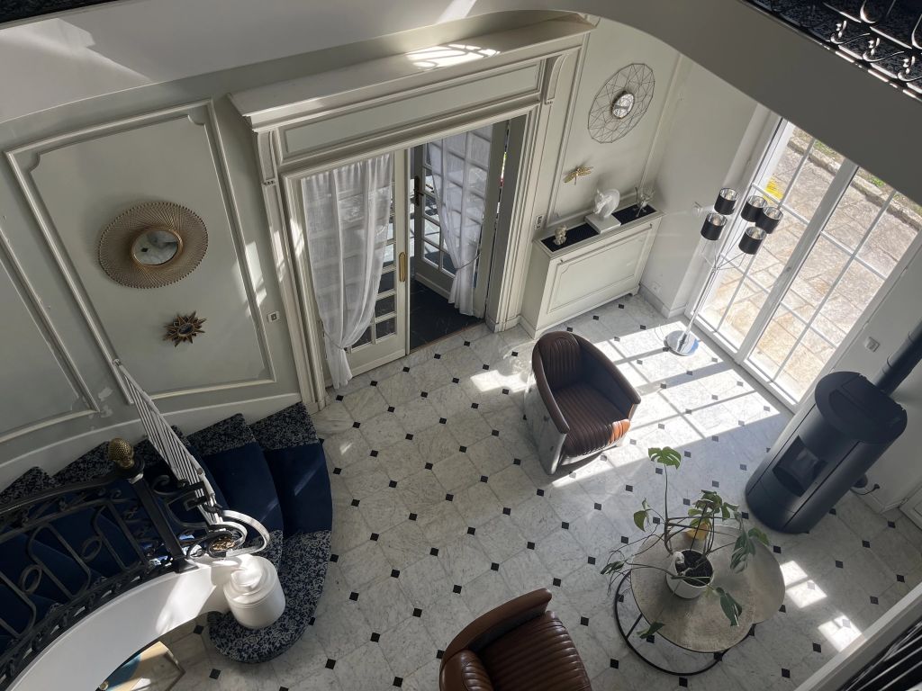 Propriété 334 m²