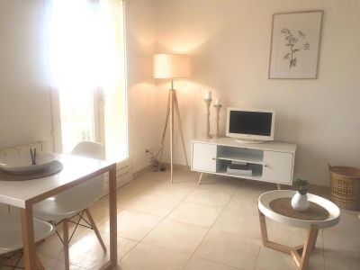 Vente Appartement Cavalaire-sur-Mer - Réf. 12777  - Mandataire immobilier Dorothée Bauthamy - image 2