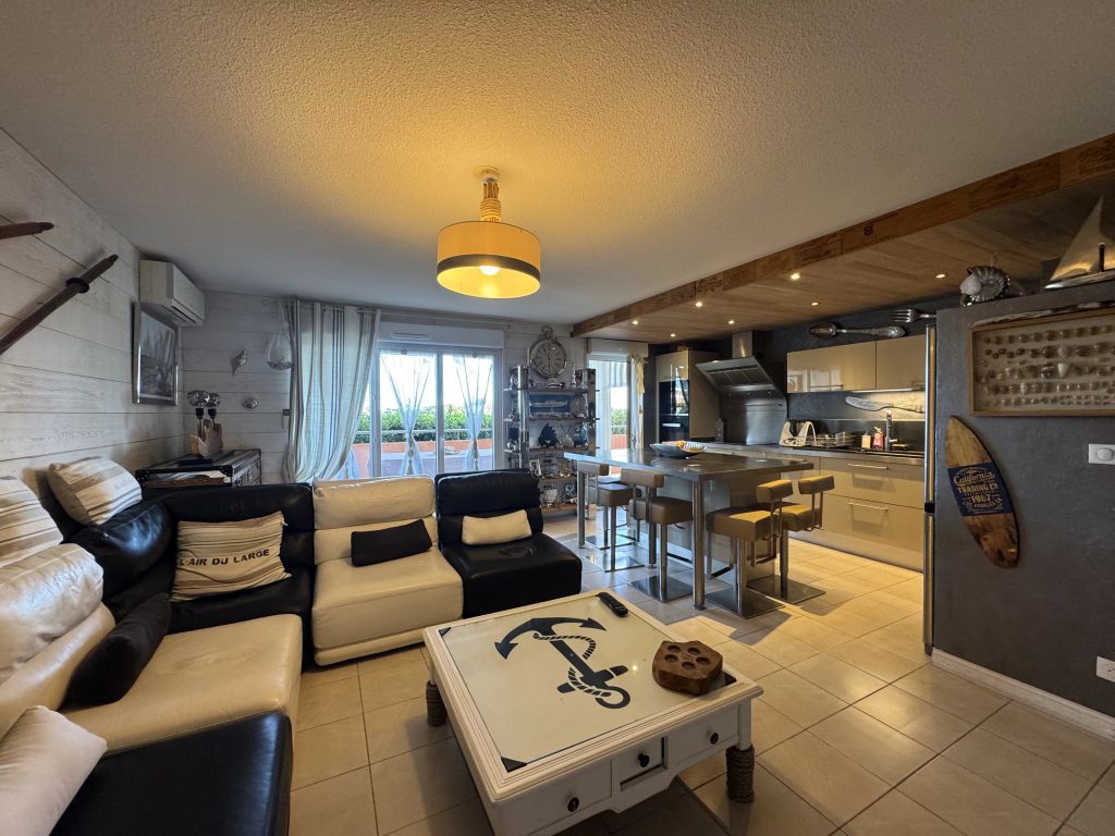 Appartement 4 pièces 101 m² · à Saint Raphael · 101 m² · 450 000 €