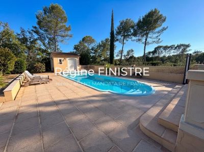 Les Arcs 83460 – Villa