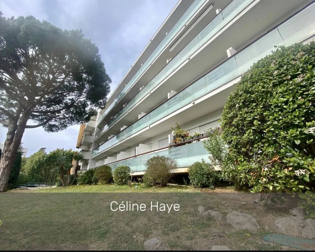 Appartement 1 pièce 28 m² · à Cannes · 28 m² · 159 000 €