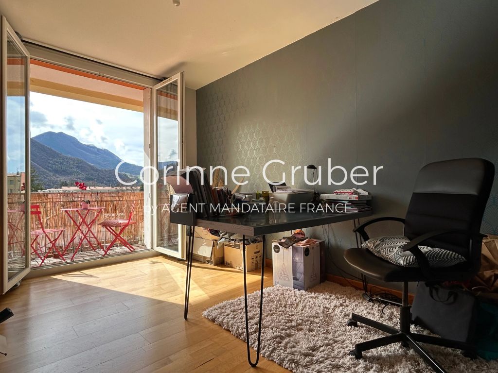 Appartement 4 pièces 93 m² · à Digne-les-Bains · 93 m² · 157 500 €