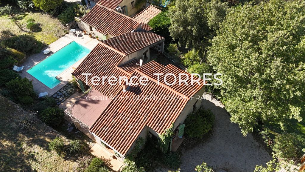 Maison 5 pièces 102 m² · à La Garde-Freinet · 102 m² · 695 000 €