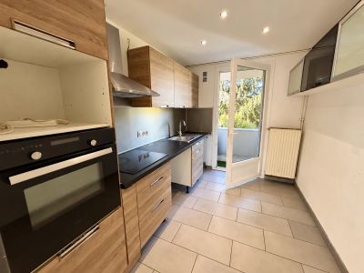 Vente Appartement Saint-Étienne - Réf. 13494  - Mandataire immobilier Zoé Scardone - image 2