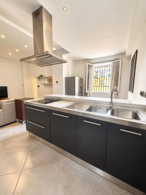 Vente Appartement Saint-Raphaël - Réf. 13324  - Mandataire immobilier Linda Bergonzi - image 2