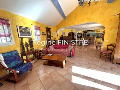 Les Arcs 83460 – Villa